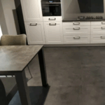 Sense Tegel Dryback PVC Betonlook T803 - Afbeelding 3